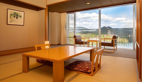Traditional Room (No Bath/No Shower), Non Smoking (41m²)