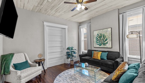 House, Multiple Beds, Patio, City View