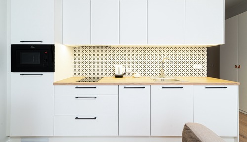 Studio Suite (15 A)