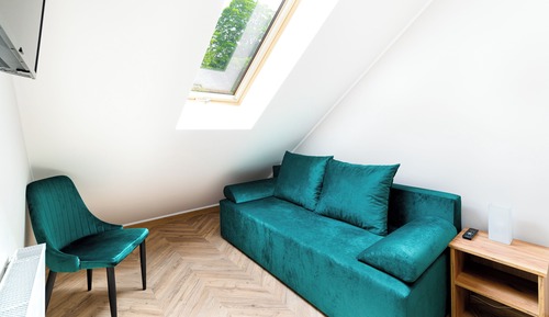 Apartment (20 B)