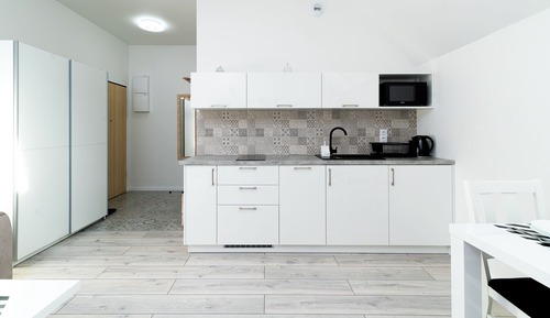 Apartament (18 B)