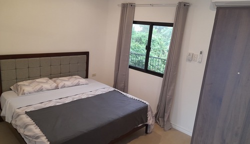 Luxury Suite, 1 Bedroom, Pool View, Mezzanine