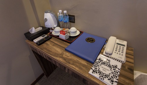 Superior Twin Room, City View