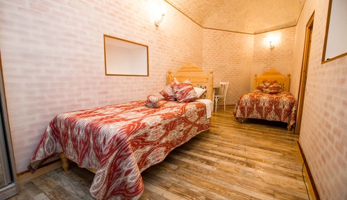 Design Twin Room