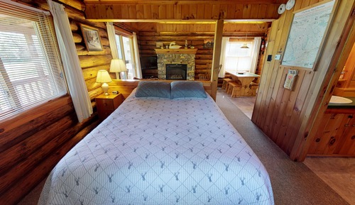 Classic Cabin, 1 Double Bed with Sofa bed, Fireplace, River View