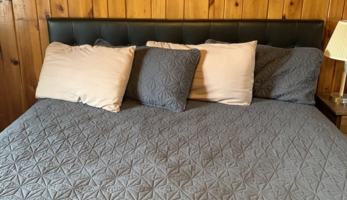 Standard Room, 1 King Bed