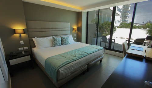 Habitación Premium, 1 cama King size, con balcon lateral