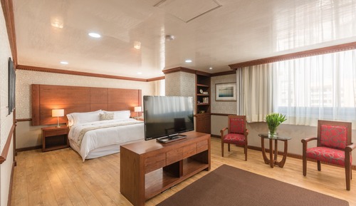 Master Suite King