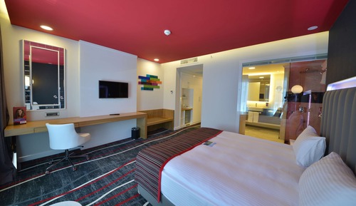 Room (Guest)