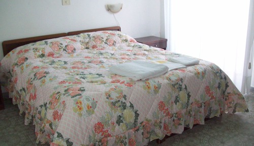Economy Double or Twin Room, Balcony