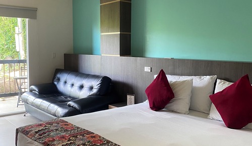 Junior Double Room, 1 Bedroom, Garden View