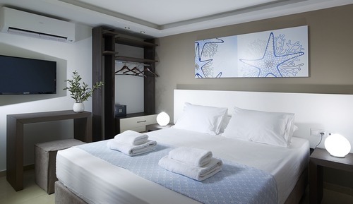 Apartment, 1 Bedroom, Partial Ocean View