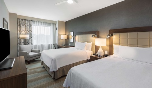 Suite, 2 Queen Beds, Non Smoking