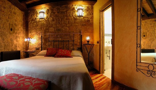 Double or Twin Room, Mountain View