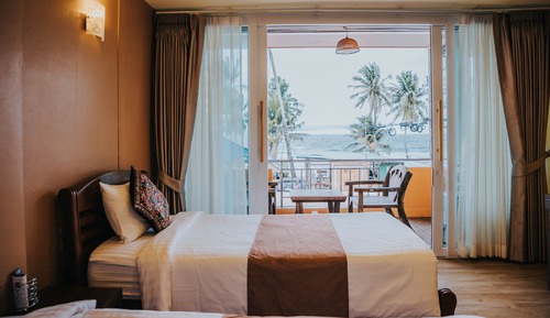 Seaview Twin
