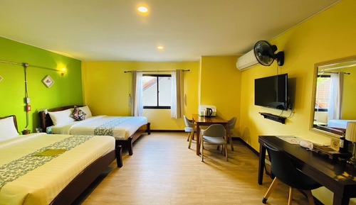Economy Quadruple Room