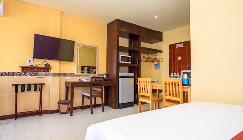 Triple room