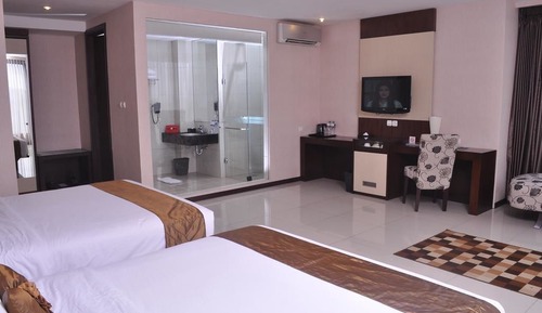 Deluxe Quadruple Room
