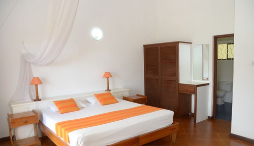 Studio, Sea View (Upper Floor )