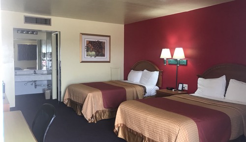 Standard Room (2 Beds)