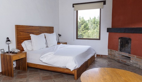 Deluxe Room, 1 King Bed