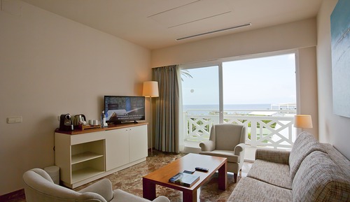 Suite, Sea View