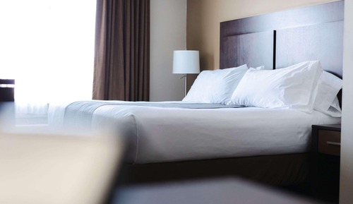 Suite, 1 King Bed, Non Smoking, Kitchen (Full Kitchen)