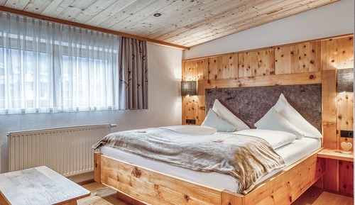 Deluxe Suite, 2 Bedrooms