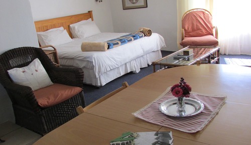 Double Room (Blue Dun)