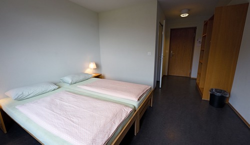 Single Room, Private Bathroom