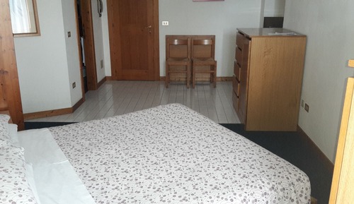 Economy Studio