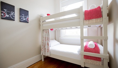 Private 2-Bed Bunkroom