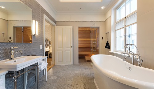 Luxury Apartment