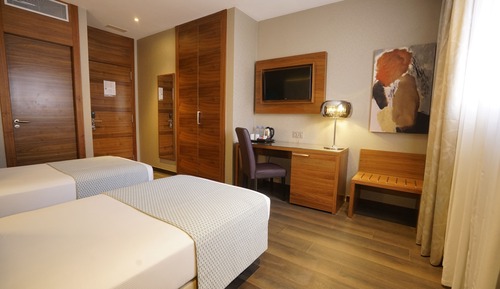 Executive Room