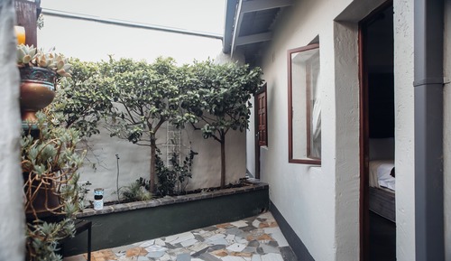 Luxury Double Room, 1 King Bed, Non Smoking, Courtyard View