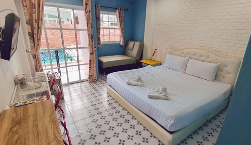 Superior Twin Room