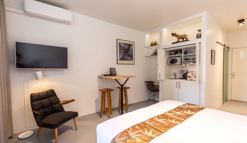 Standard Suite