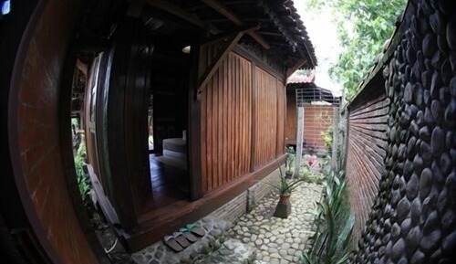 Bungalow