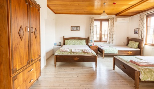 Family Quadruple Room, Garden View