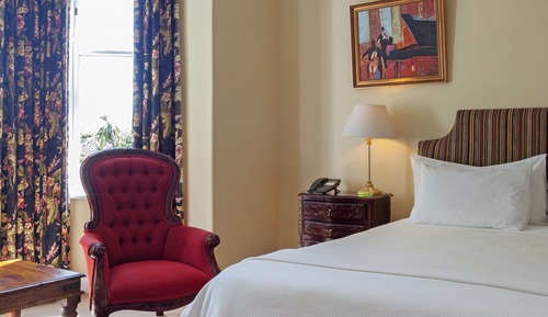 Luxury Room