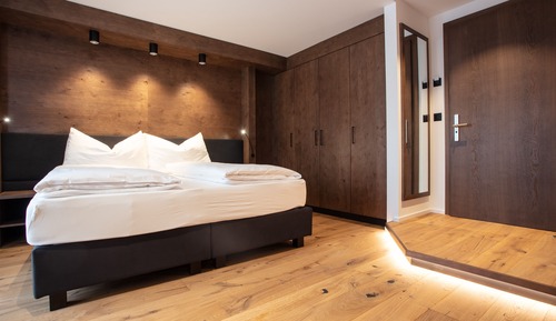 Deluxe Room, Balcony