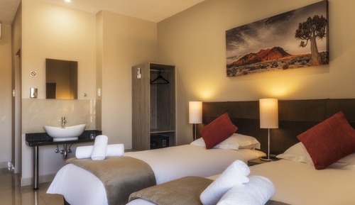 Standard Twin Room