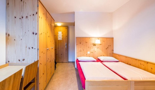 Twin Room, Private Bathroom