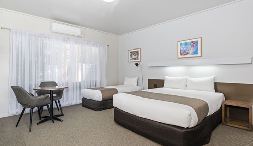 Standard Room, Multiple Beds, Accessible, Non Smoking