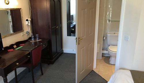 Twin Room, Ensuite