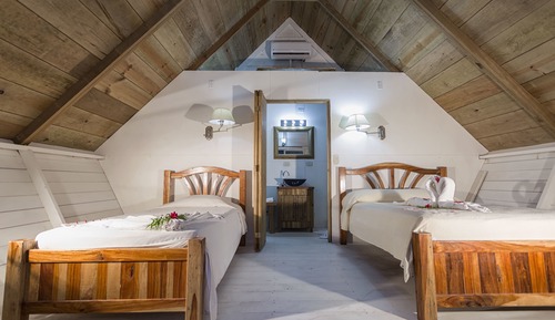 Standard Cabin (1 bed)