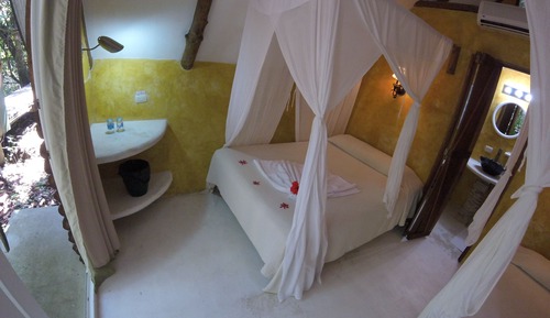 Deluxe Cabin (2 beds)