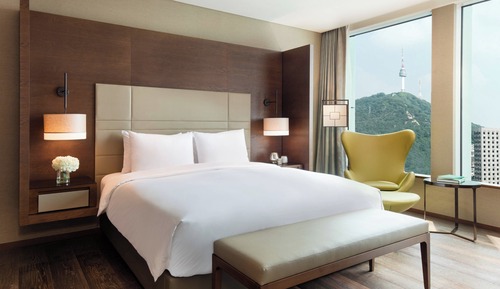 Suite, 1 King Bed, Non Smoking