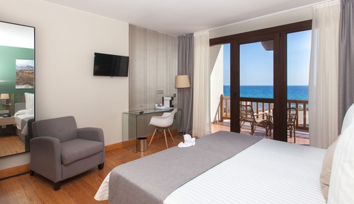 Double Room, Balcony (2 Adults + 1 Child)