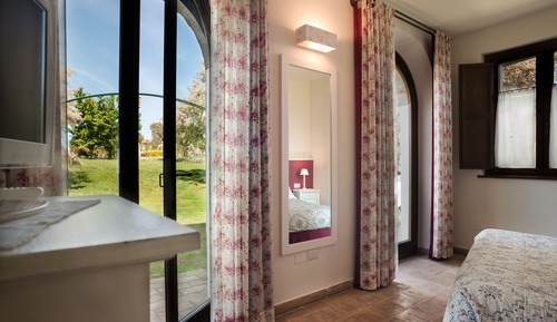 Superior Apartment (Rose)